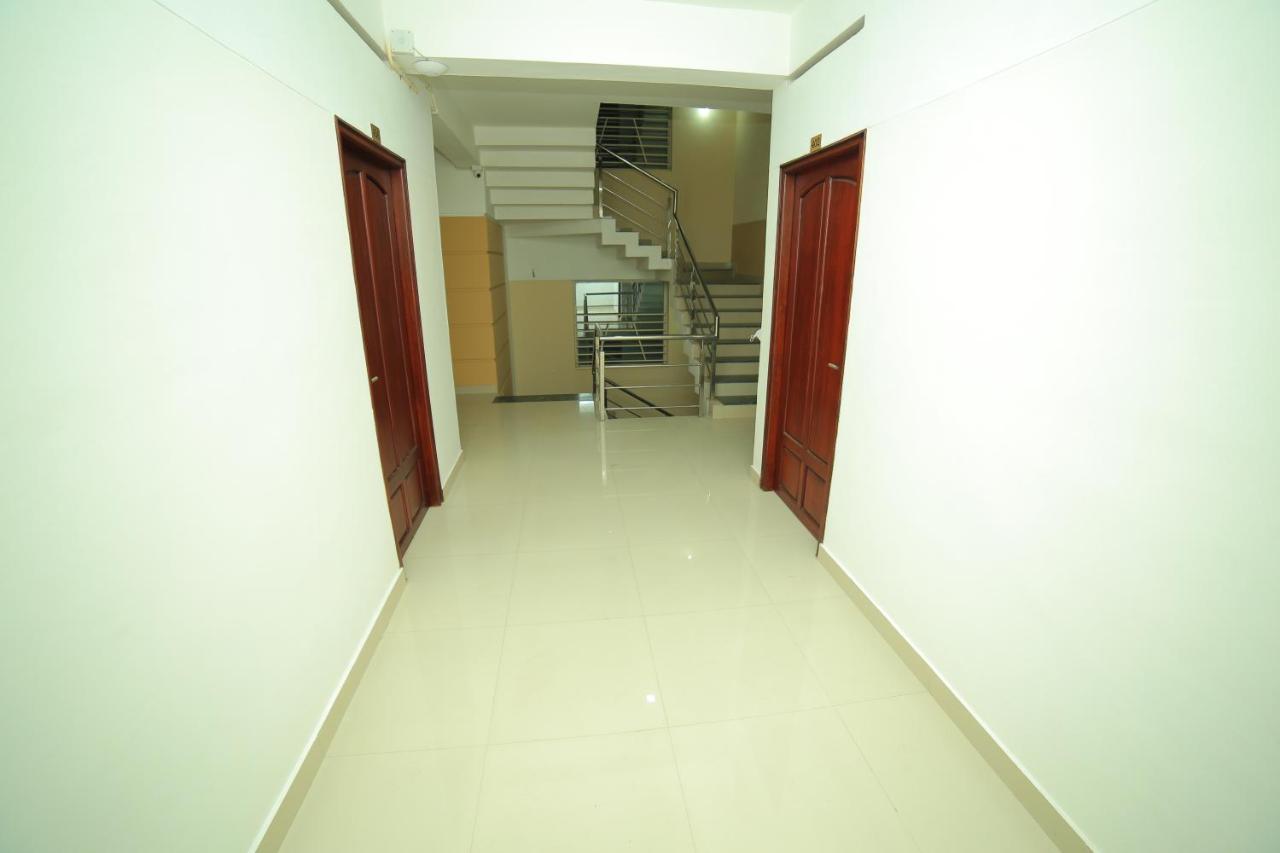 Hotel Falcon Thiruvananthapuram Ngoại thất bức ảnh